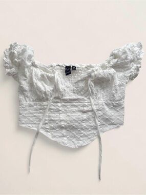 Windsor White Eyelet Puff-Sleeve Crop Top